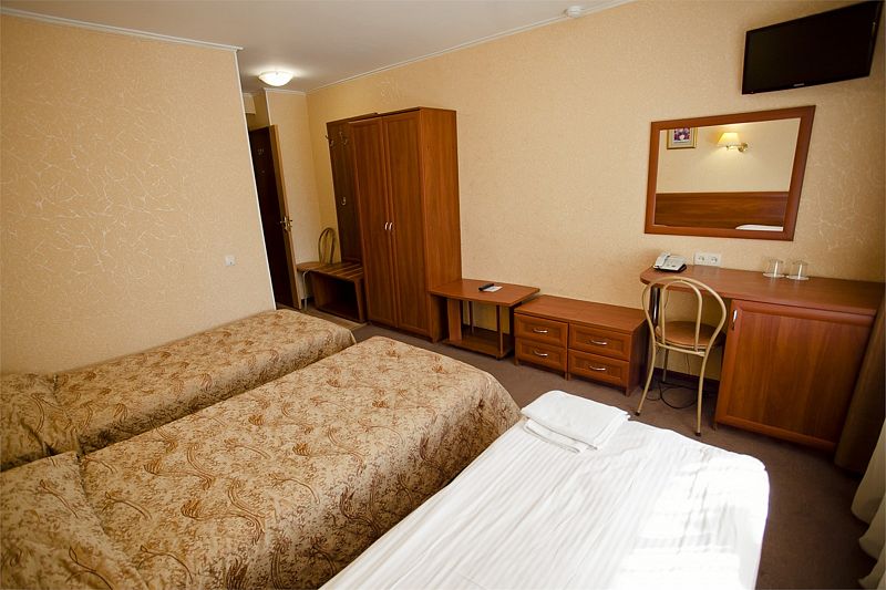 Эконом 3-местный