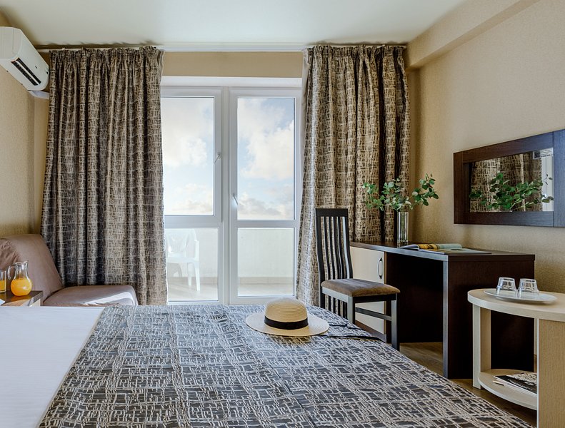 Стандартный 2-местный (с балконом)