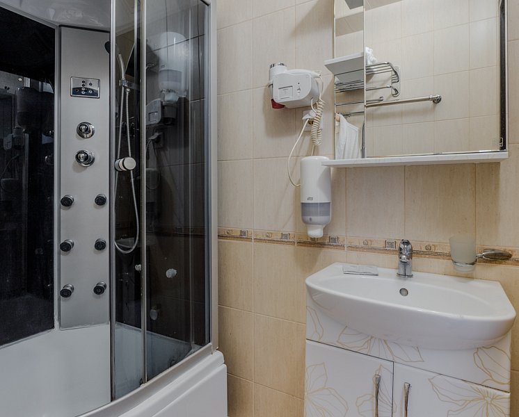 Стандартный 2-местный (с балконом)