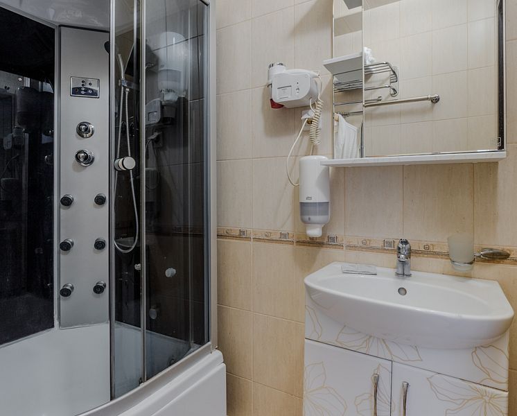 Стандартный 2-местный (с балконом)