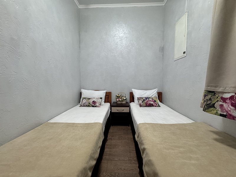 Апартаменты 6-местный 3-комнатный (с кухней, отдельный вход)