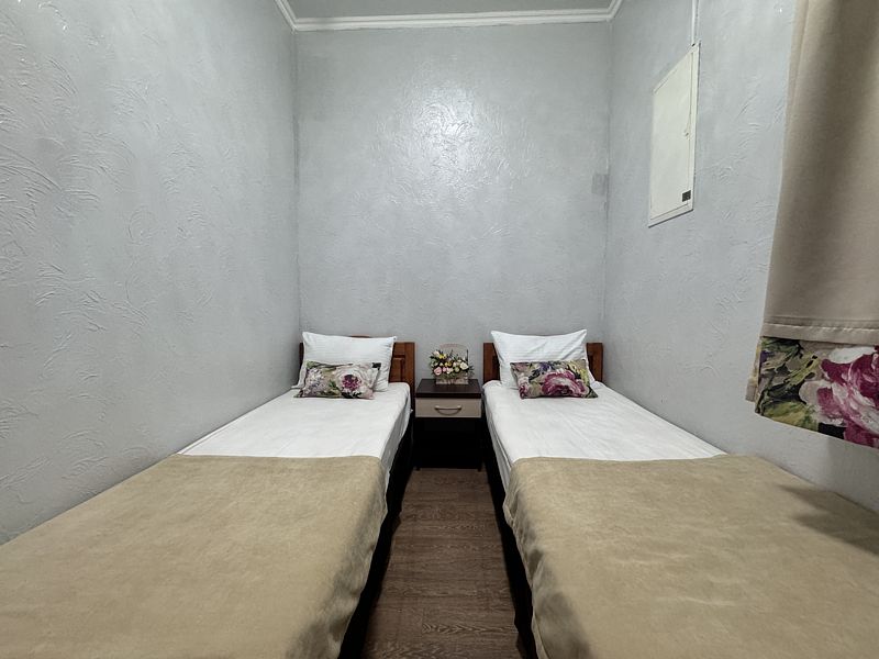 Апартаменты 6-местный 3-комнатный (с кухней, отдельный вход)