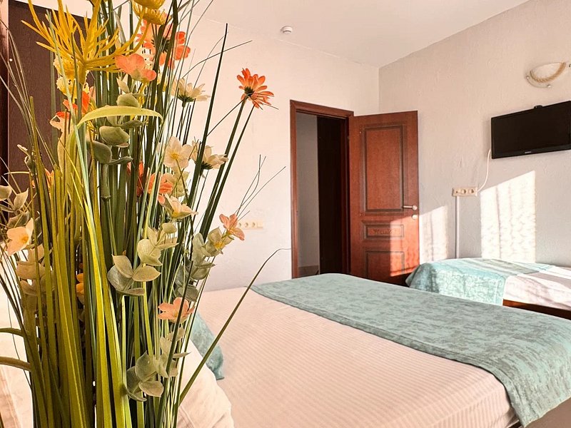 Семейный 5-местный 2-комнатный (с кухней)