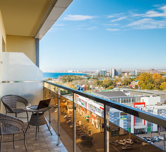 Люкс 2-местный 2-комнатный (вид на море)