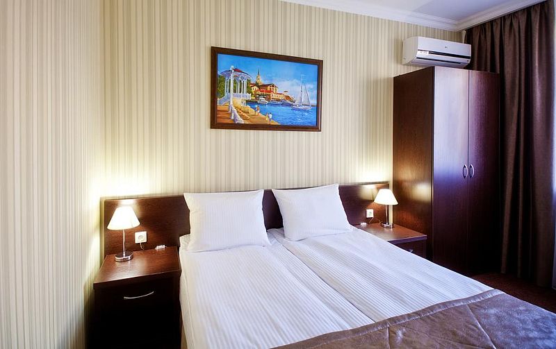 Стандартный 2-местный 1-комнатный DBL (с балконом)