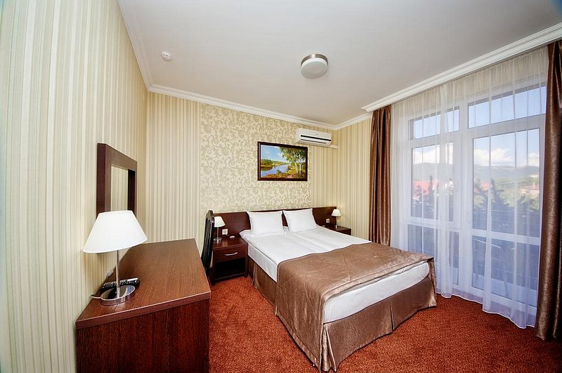 Стандартный 2-местный 1-комнатный DBL (с балконом)