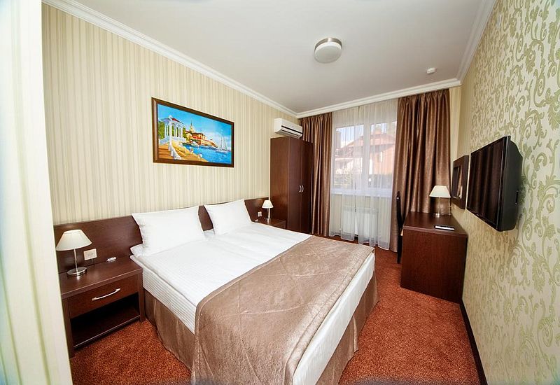 Стандартный 2-местный 1-комнатный DBL (с балконом)