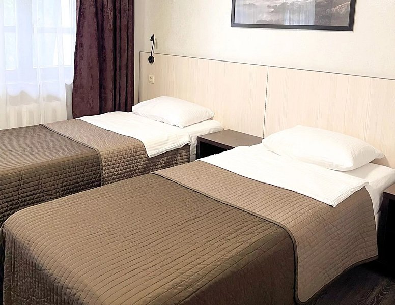 Стандартный 4-местный 2-комнатный