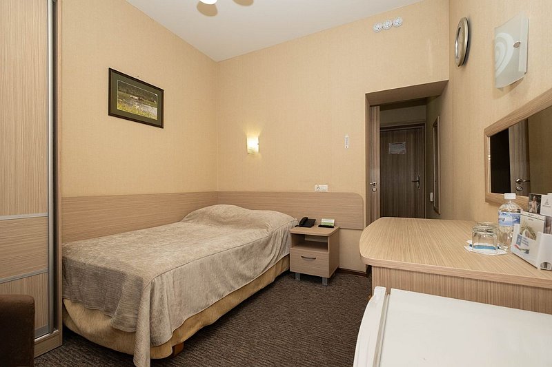 Стандартный 1-местный