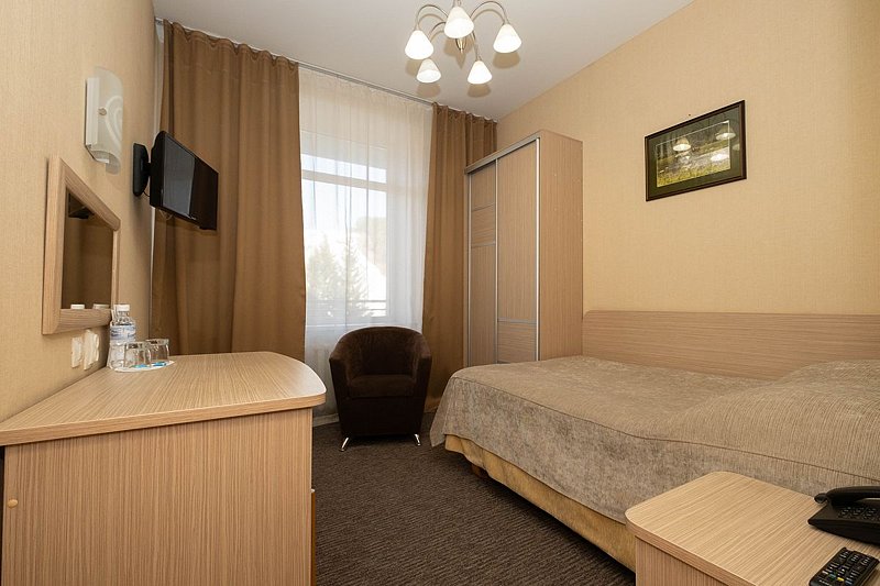 Стандартный 1-местный