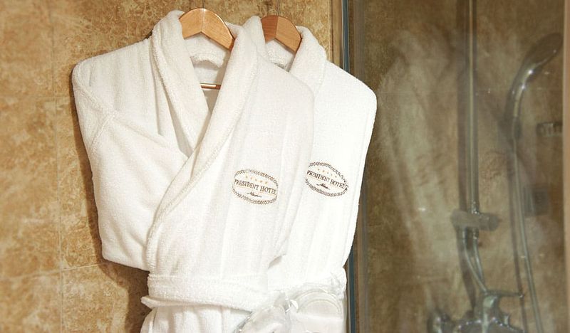 Полулюкс 2-местный (JUNIOR SUITE)