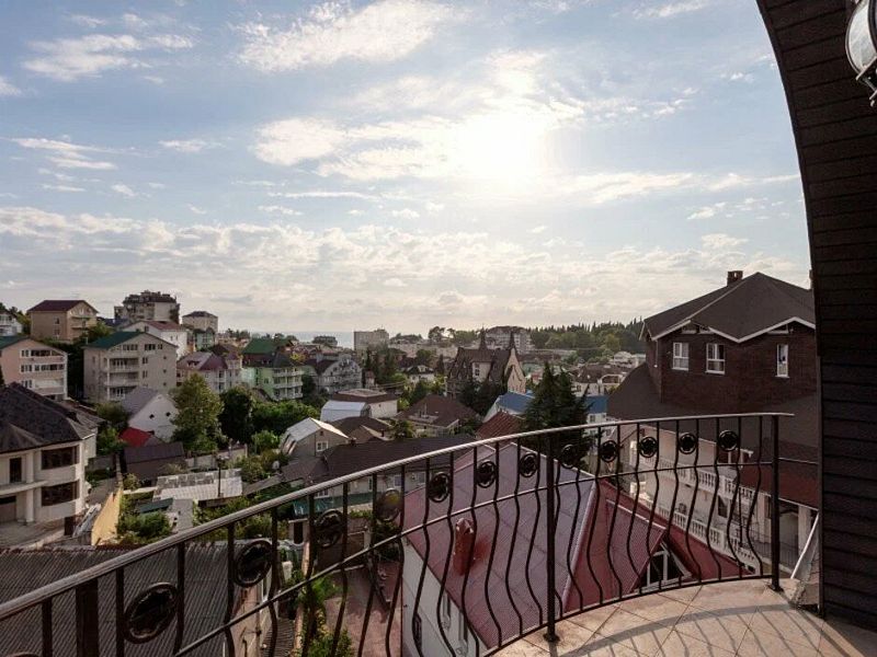 Люкс 2-местный (с балконом)