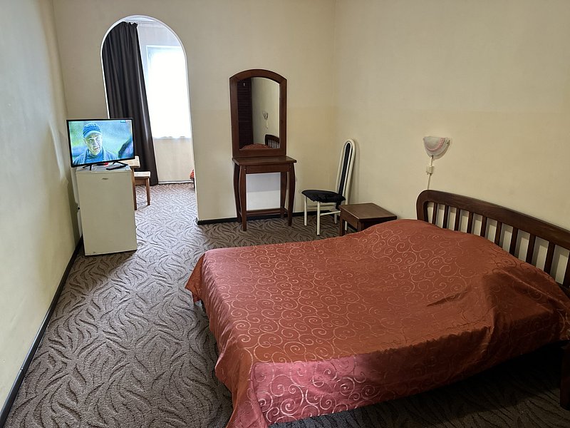 Бунгало 3-местный (1-категории, №4, вид на море)