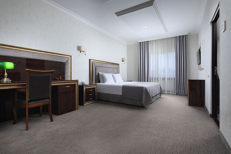 Люкс 2-местный 2-комнатный Бизнес