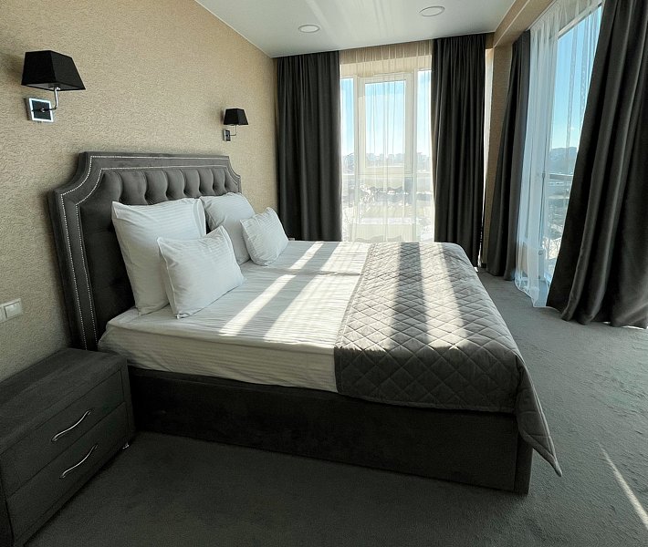 Deluxe 4-местный 3-комнатный