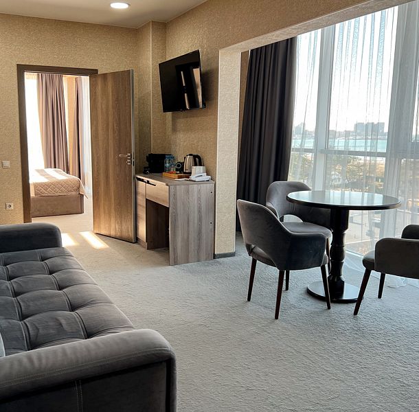 Deluxe 4-местный 3-комнатный