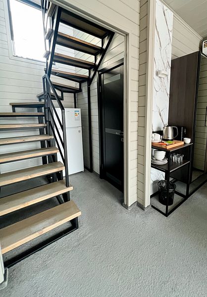 Коттедж 4-местный Premium 2-комнатный 2-уровневый