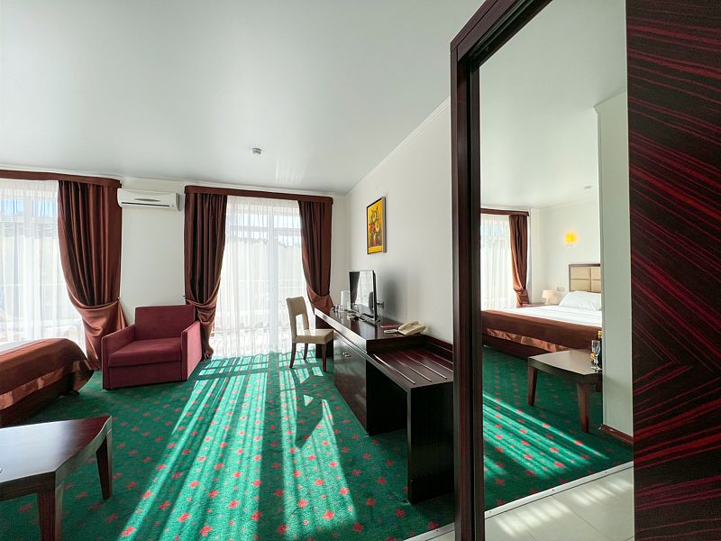 Комфорт 2-местный (TWIN/DBL)