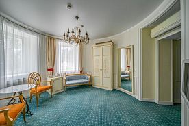 Двухместный полулюкс двуспальная кровать, Отель Репинский курорт (ex. Residence Hotel&SPA), поселок Репино