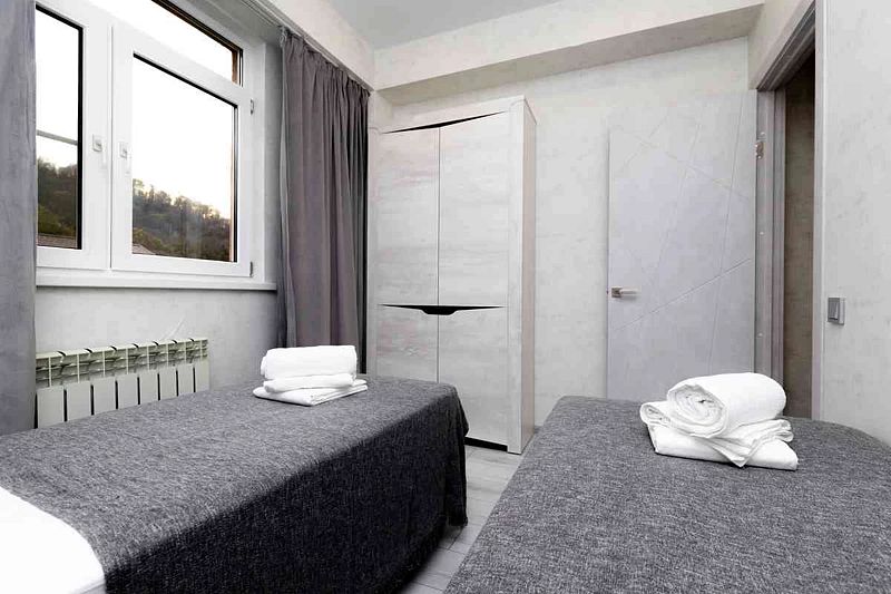 Апартаменты 4-местный 2-комнатный (041)