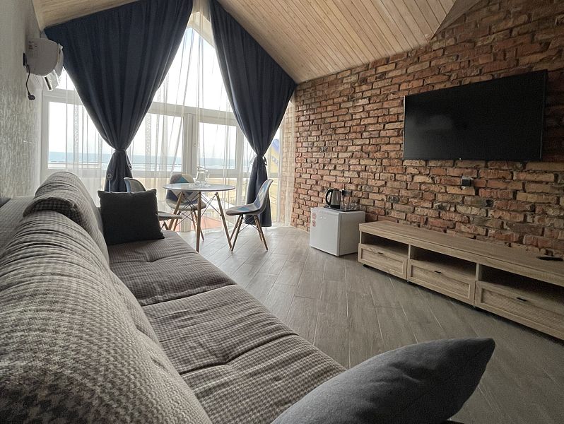 Lux 4-местный 1-комнатный (Family loft style)