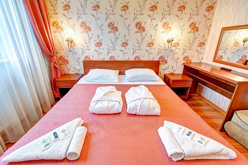 Люкс 3-местный 2-комнатный