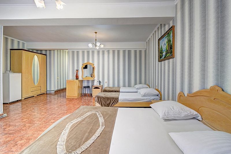 Семейный 3-местный