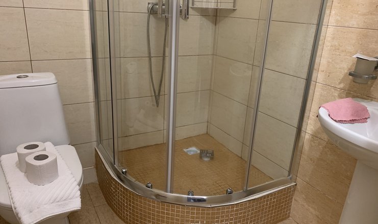 Стандартный 2-местный (2-4 этаж, с балконом)