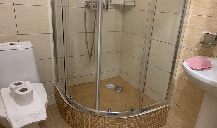 Стандартный 2-местный (2-4 этаж, с балконом)