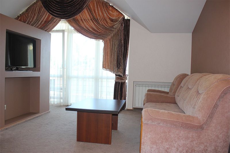 Люкс 2-местный (Студио-Люкс)