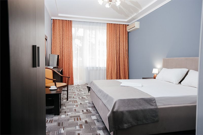 Стандартный 2-местный (Руф-Стандарт, без балкона)