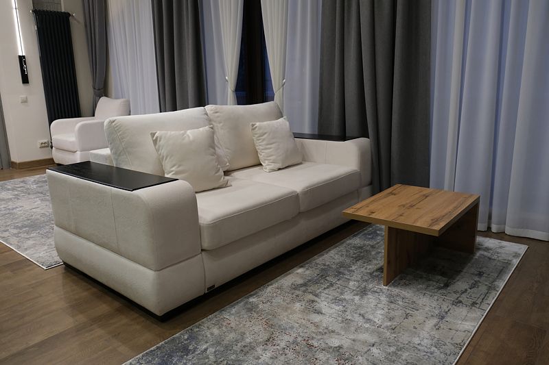 Люкс 2-местный 1-комнатный (с балконом)