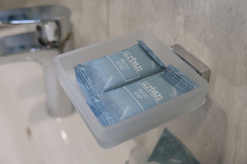 Люкс 2-местный 1-комнатный (с балконом)