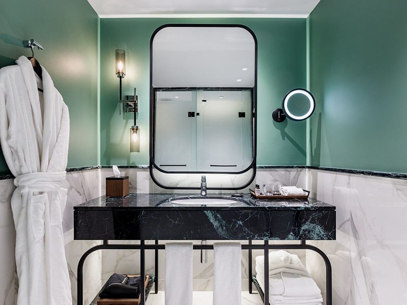 Номер 2-местный (DBL Кинг с видом на город)