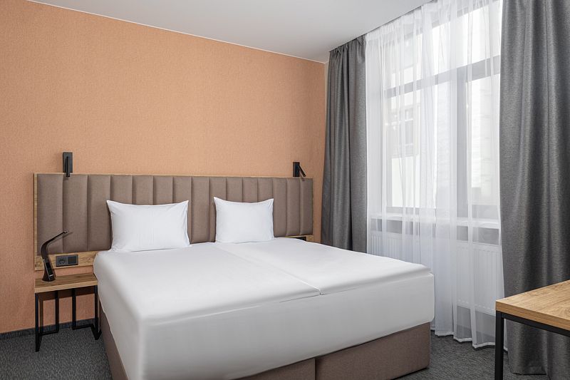 Suite 2-местный 2-комнатный (с балконом)