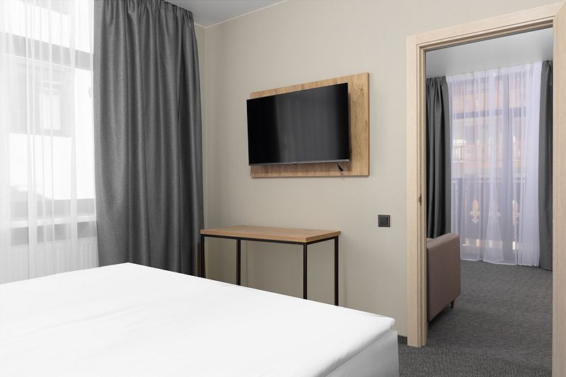 Suite 2-местный 2-комнатный (с балконом)