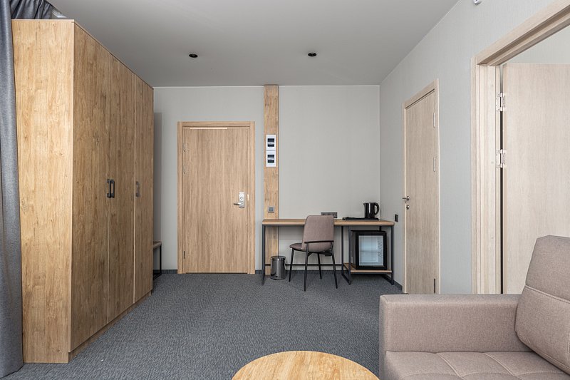 Suite 2-местный 2-комнатный (с балконом)