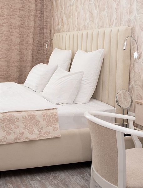 Сюит 6-местный 4-комнатный