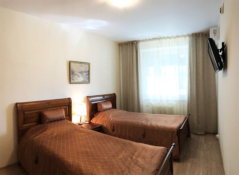 Апартаменты 4-местный 4-комнатный (Делюкс)