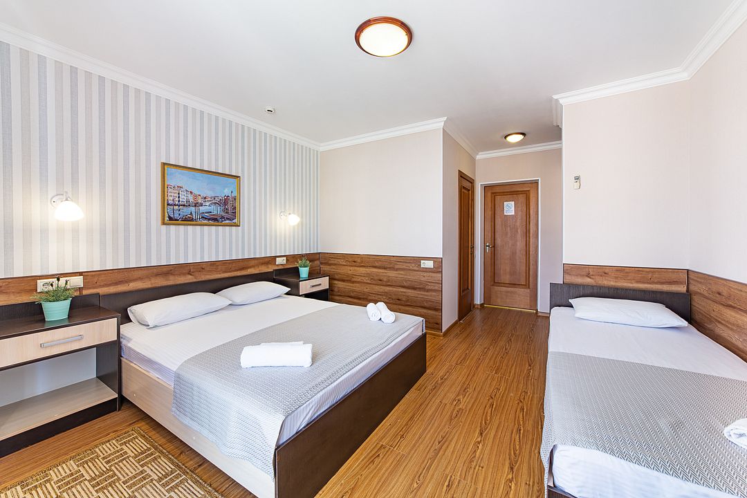 Комфорт плюс 3-местный