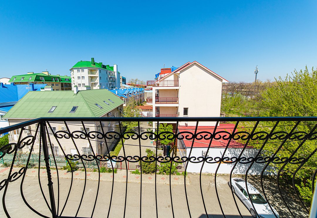 Комфорт плюс 3-местный