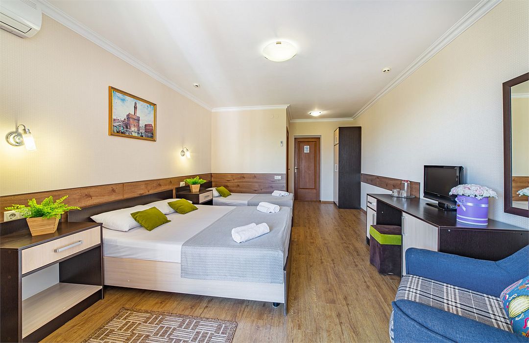 Комфорт плюс 3-местный