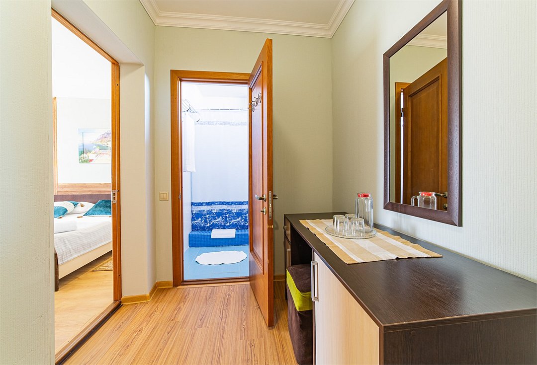 Семейный плюс 4-местный 2-комнатный