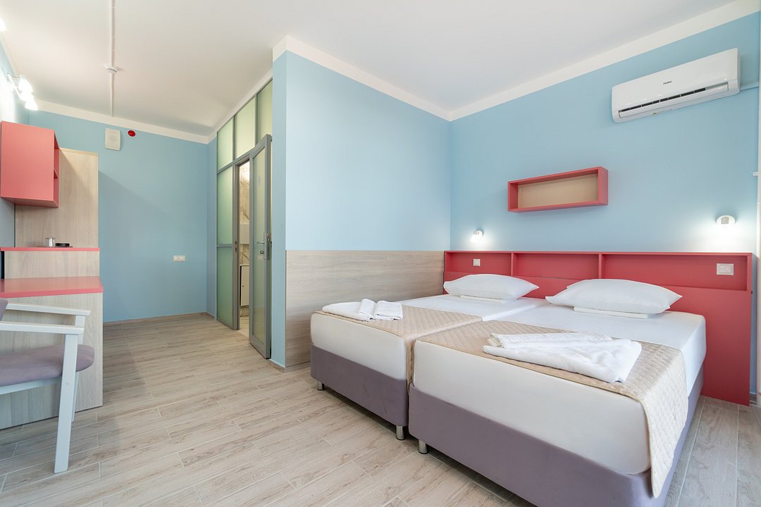 Эконом-класс 2-местный (без балкона)