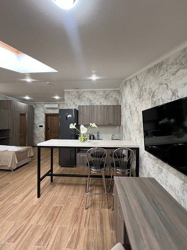 Апартаменты 3-местный (без балкона, мансарда)