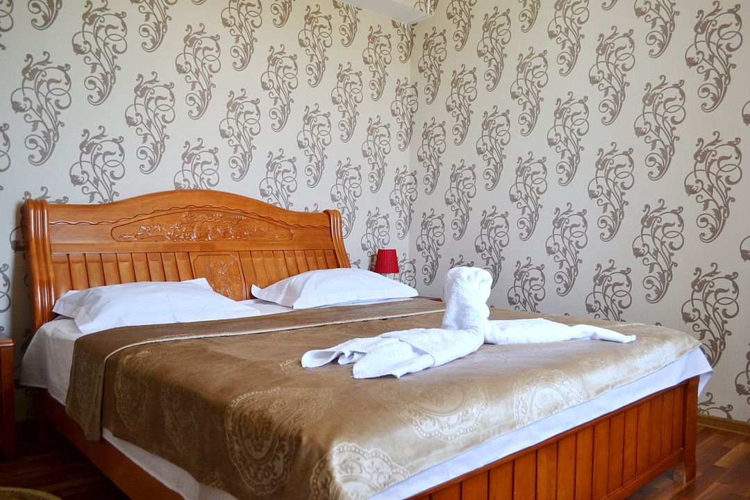 Люкс 2-местный (угловой, 1-6 этаж)