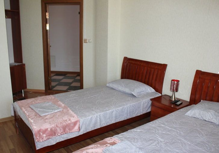 Стандартный 2-местный (с балконом, с видом на город)