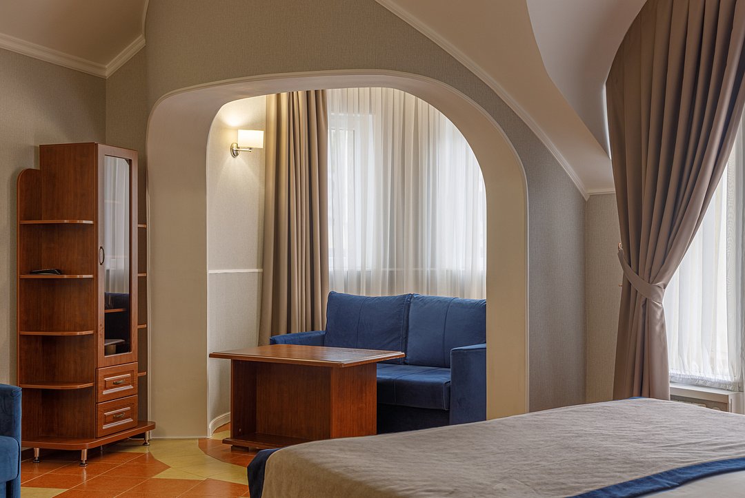 Люкс Семейный 2-местный 2-комнатный