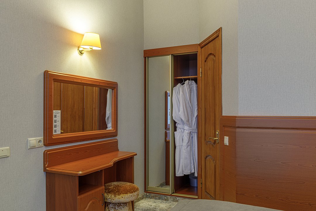 Люкс Семейный 2-местный 2-комнатный