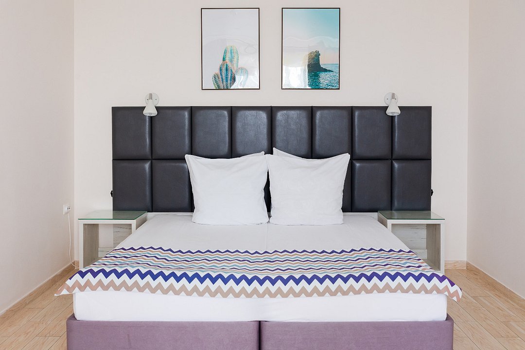 Семейный 4-местный 2-комнатный (1 этаж)